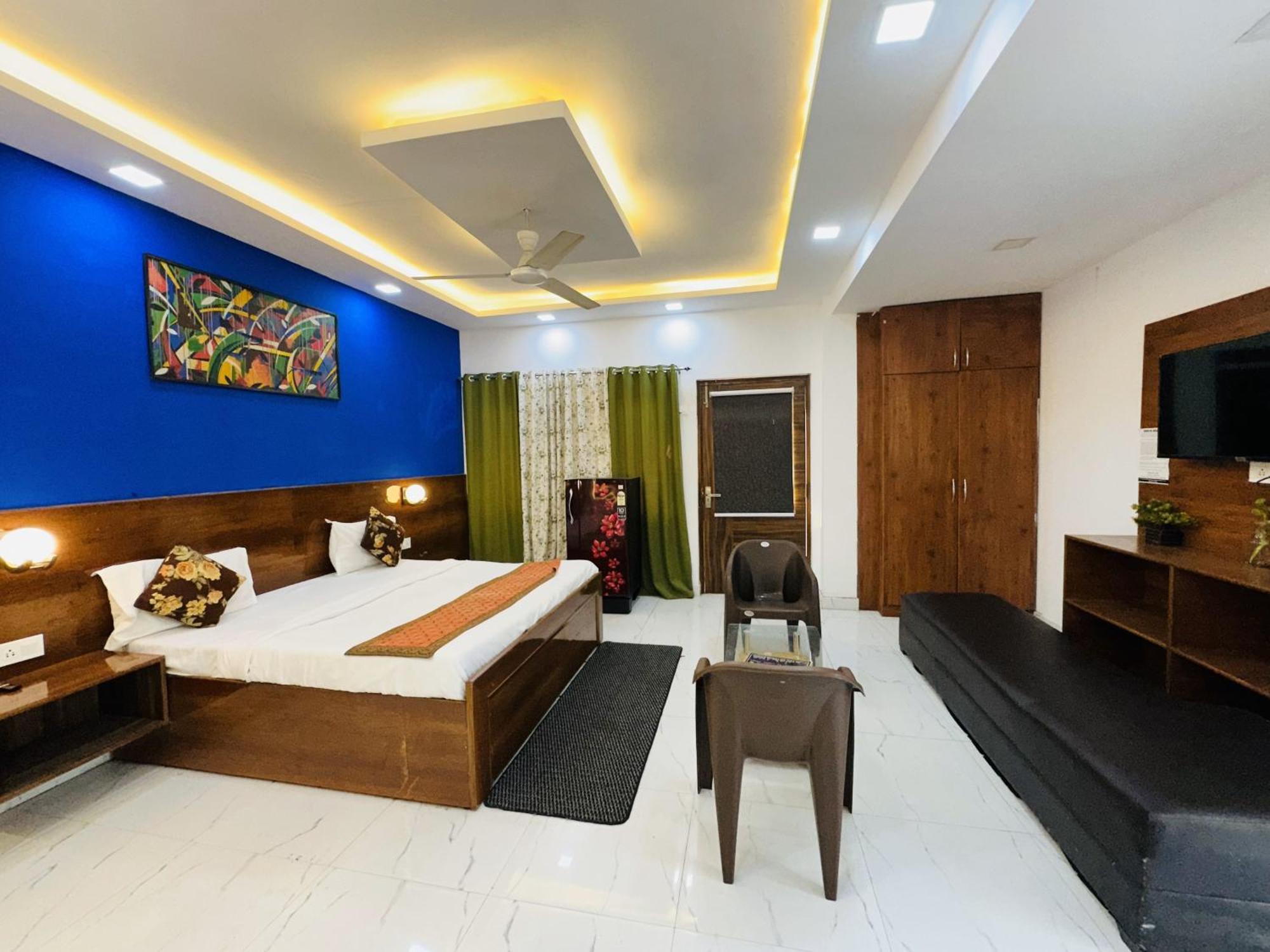 Golden Bed And Breakfast- High Quality Rooms In South Ex-1 D Block Nuova Delhi Esterno foto
